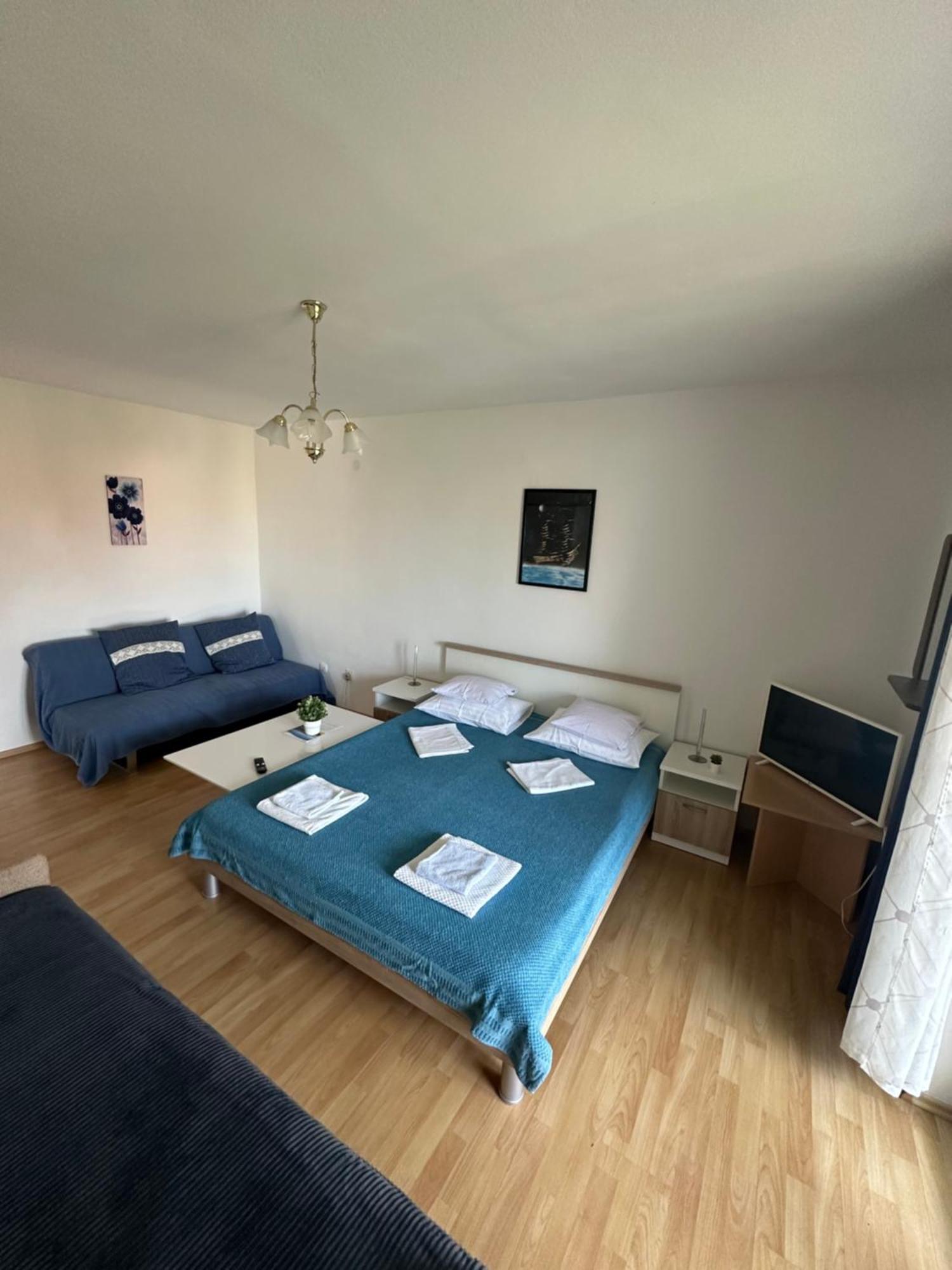 Apartmani Ira Crikvenica Εξωτερικό φωτογραφία
